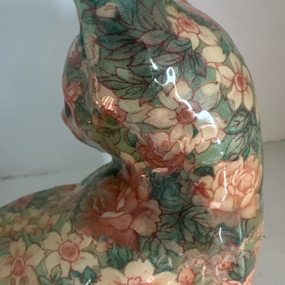 Super cute decoupage kitten shelf sitter music box - Picture 4 of 5